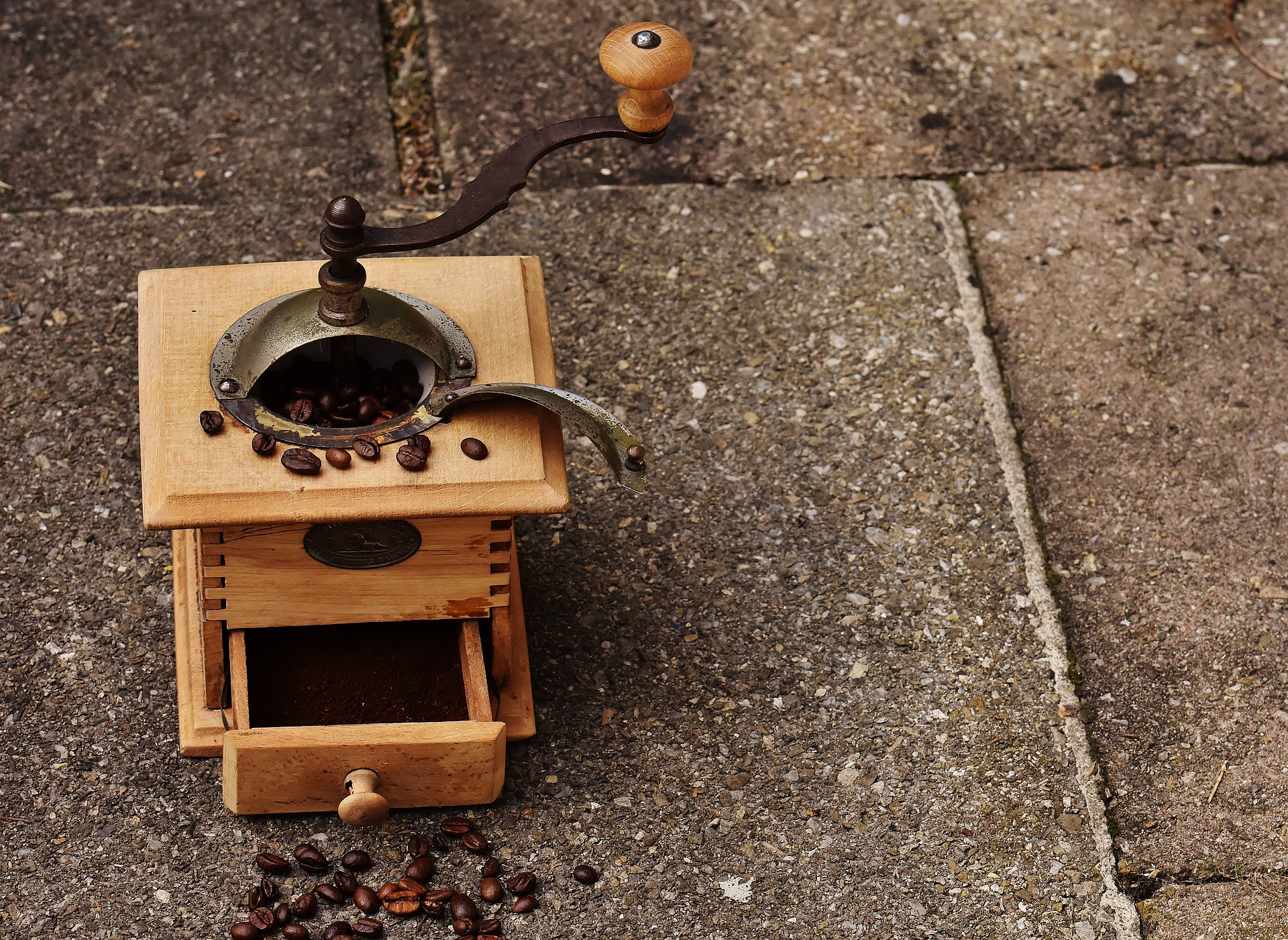 Finding the Best Coffee Grinder For Your Needs